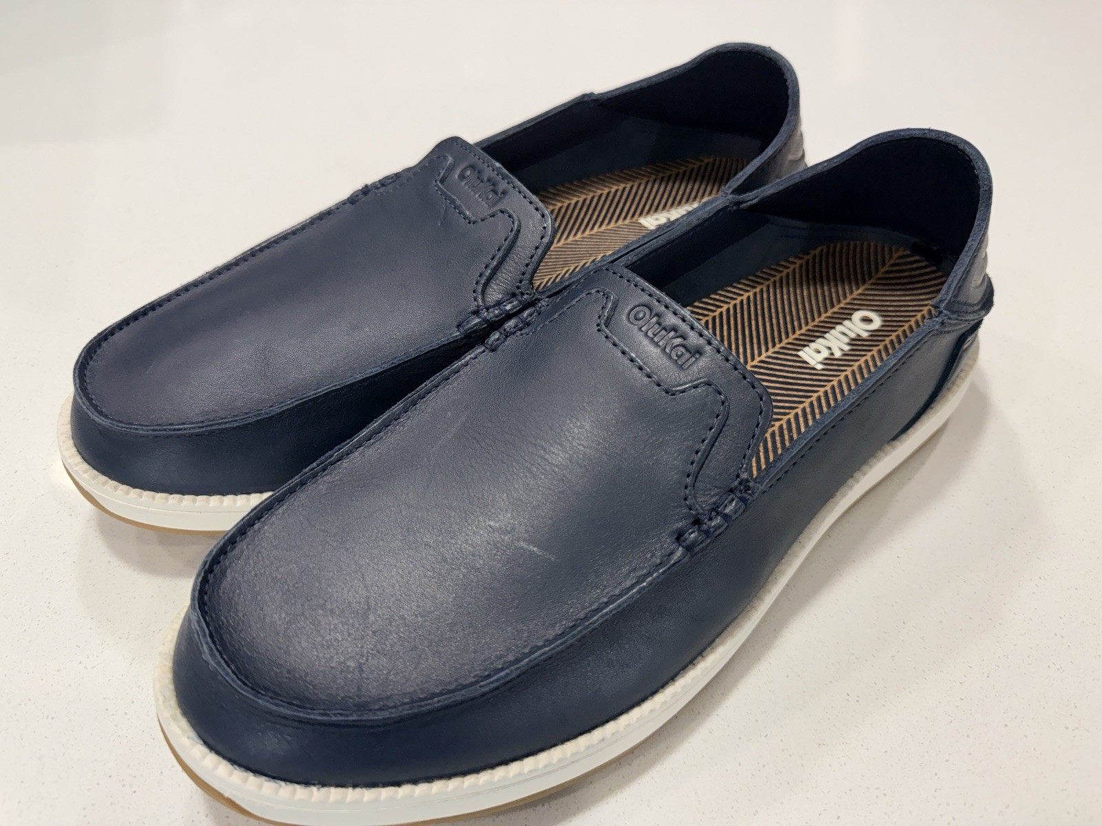 Olukai Men’s Kakaha Nia Leather Slip-On Shoes Mood Indigo Size 12 MSRP $140
