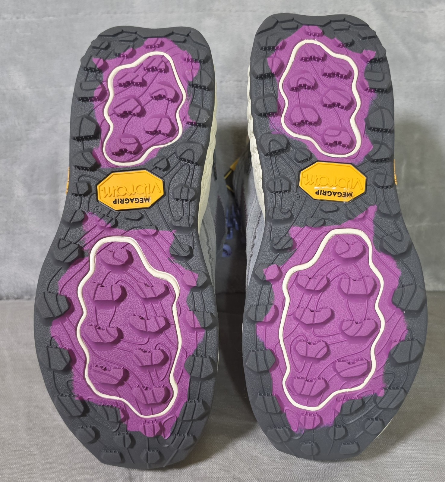New Balance Fresh Foam X Hierro Mid Trail Running Women’s Shoe Size 5 D Wide