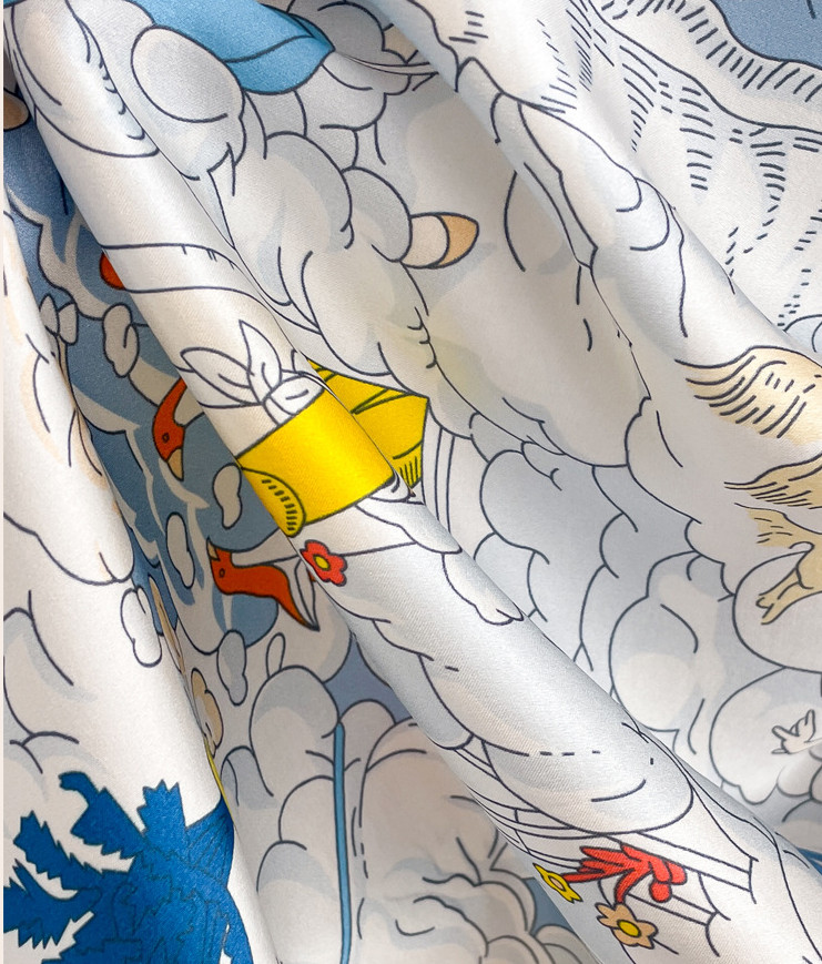 100% Mulberry Silk Neckerchief Scarf Shawl 35” Blue sky Print Bandana Wrap new