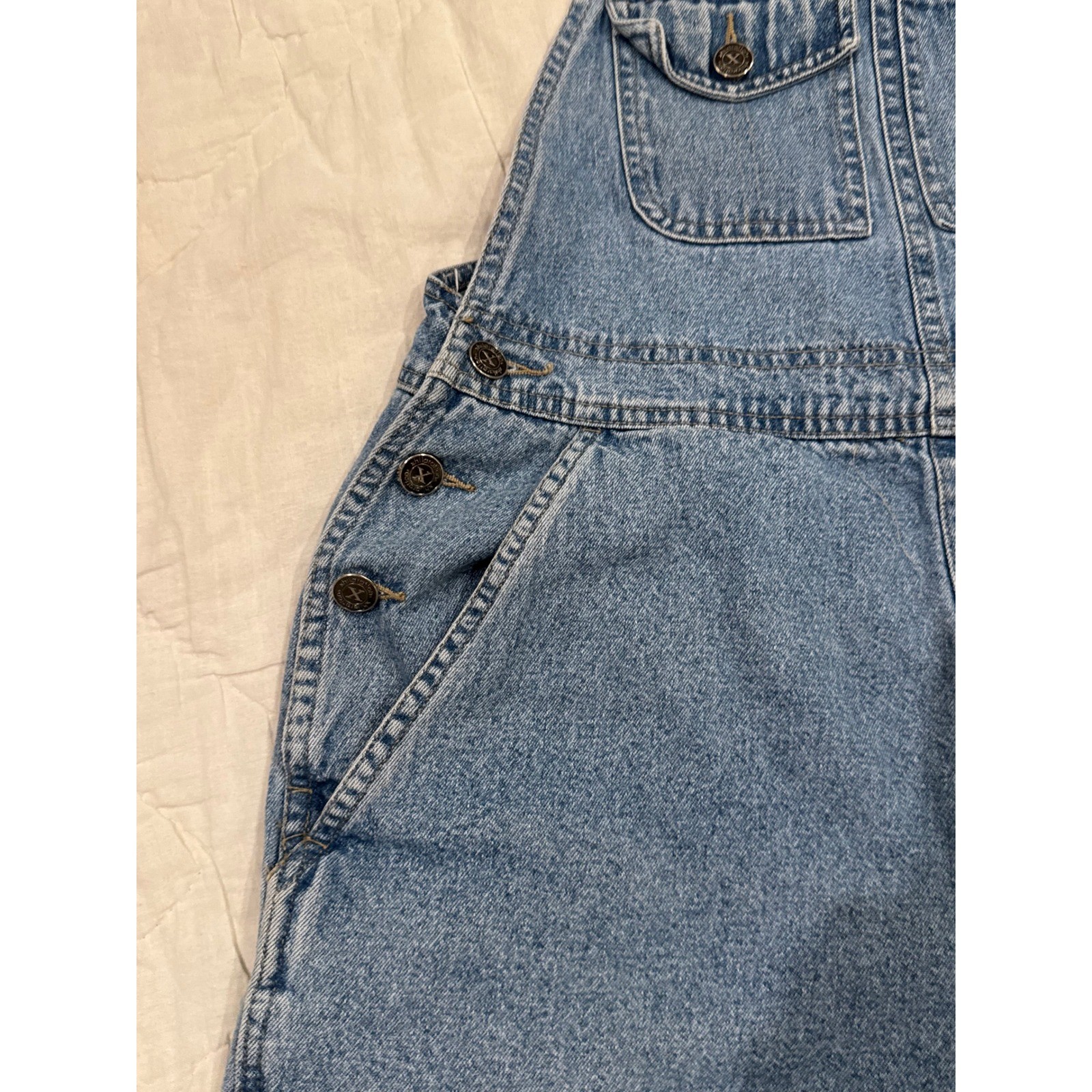 Xhilaration Womens Small Denim Shortalls Light Wash Blue Cotton Overalls Short