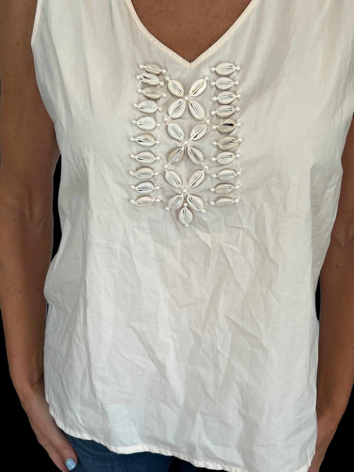 MOSCHINO Cheap & Chic Beige Sleeveless V Neck Blouse Top Embellished Shells 10