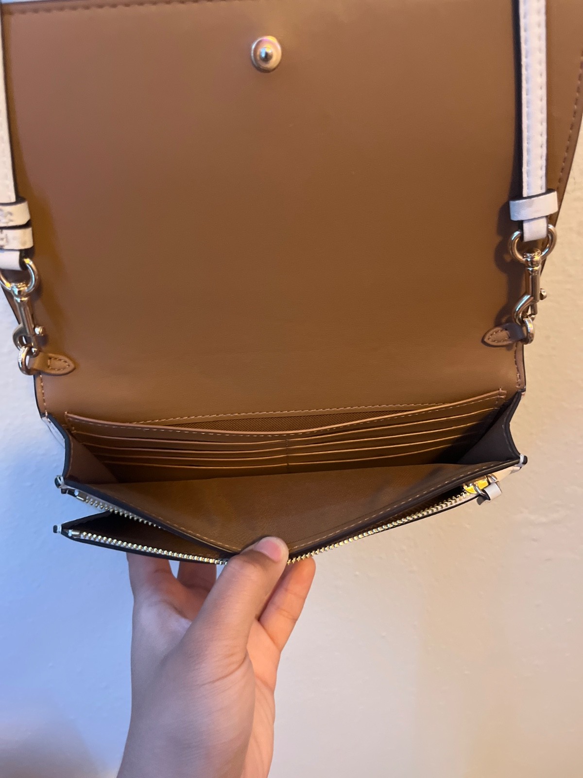 klare crossbody coach Khaki Medium in perfect condition to buy