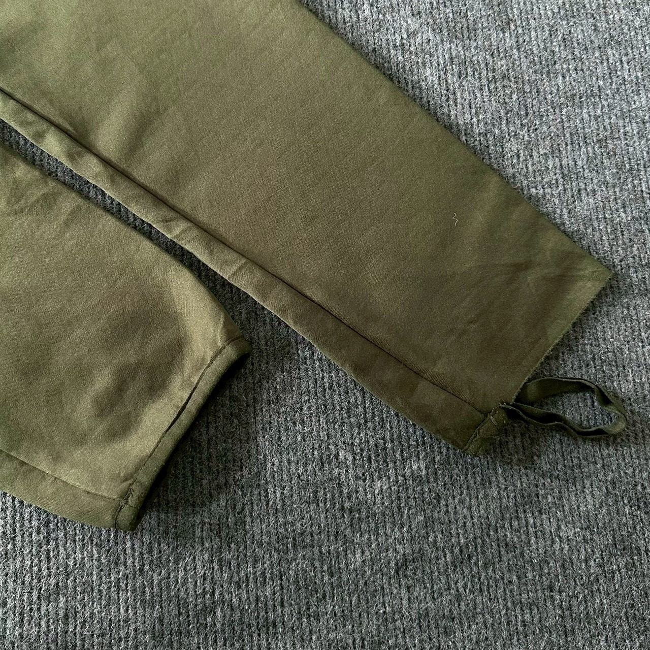 Puma Hooded Jacket / Green / Size XXL / Chest 48″ / Length 28″ / Sleeve 32 / P13
