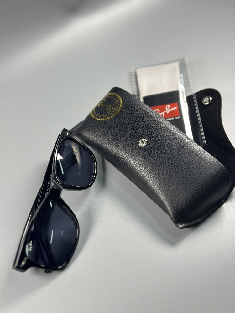 Ray-Ban Classic Retro Polarized Sunglasses Men UV Protection Black Frame Stylish
