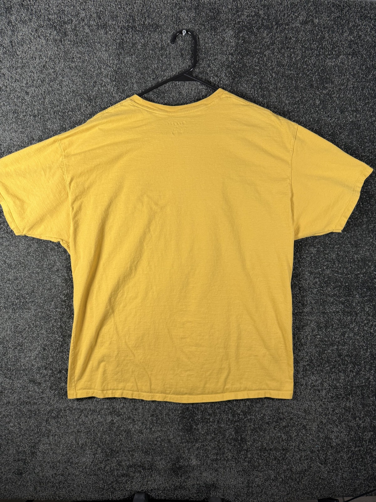 Champion Shirt Mens XL Yellow Big Logo Graphic Tee Short Sleeve Crew Neck