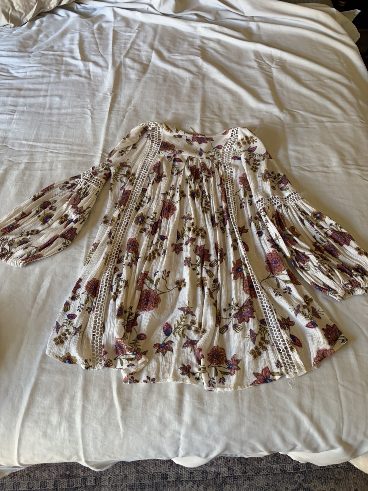 Free People Floral Boho Peasant Blouse V-Neck Balloon Long Sleeve Viscose Size S