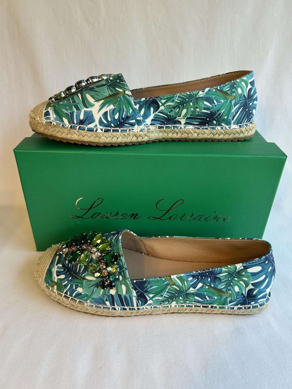 Lauren Lorraine Shoes Womens Size 8.5 Espadrille Flats Embellished Tropical ESPI