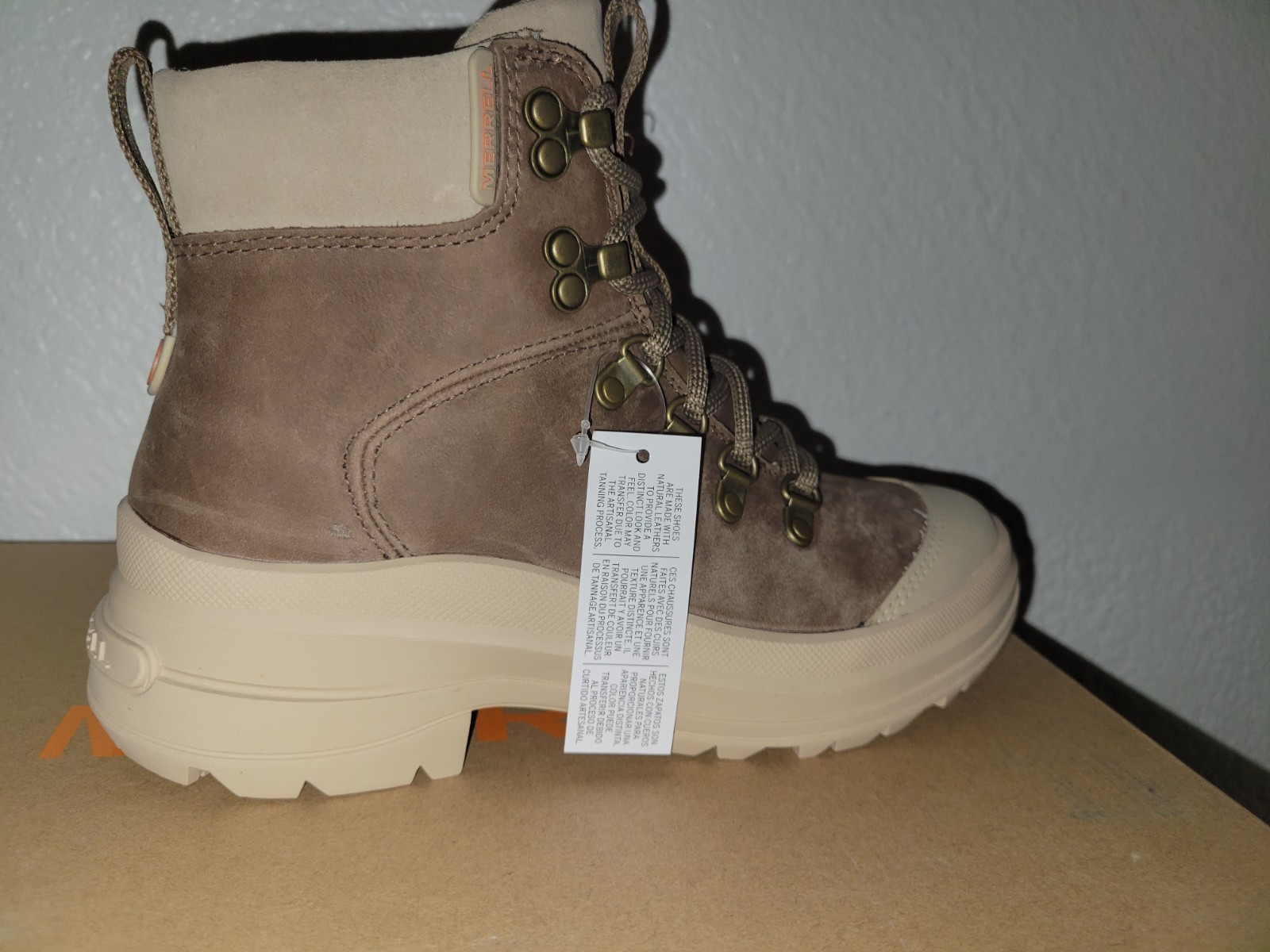 Merrell Waterproof Suede Hiking Ankle Boots Brown/Beige Lace-Up Size 6 Std