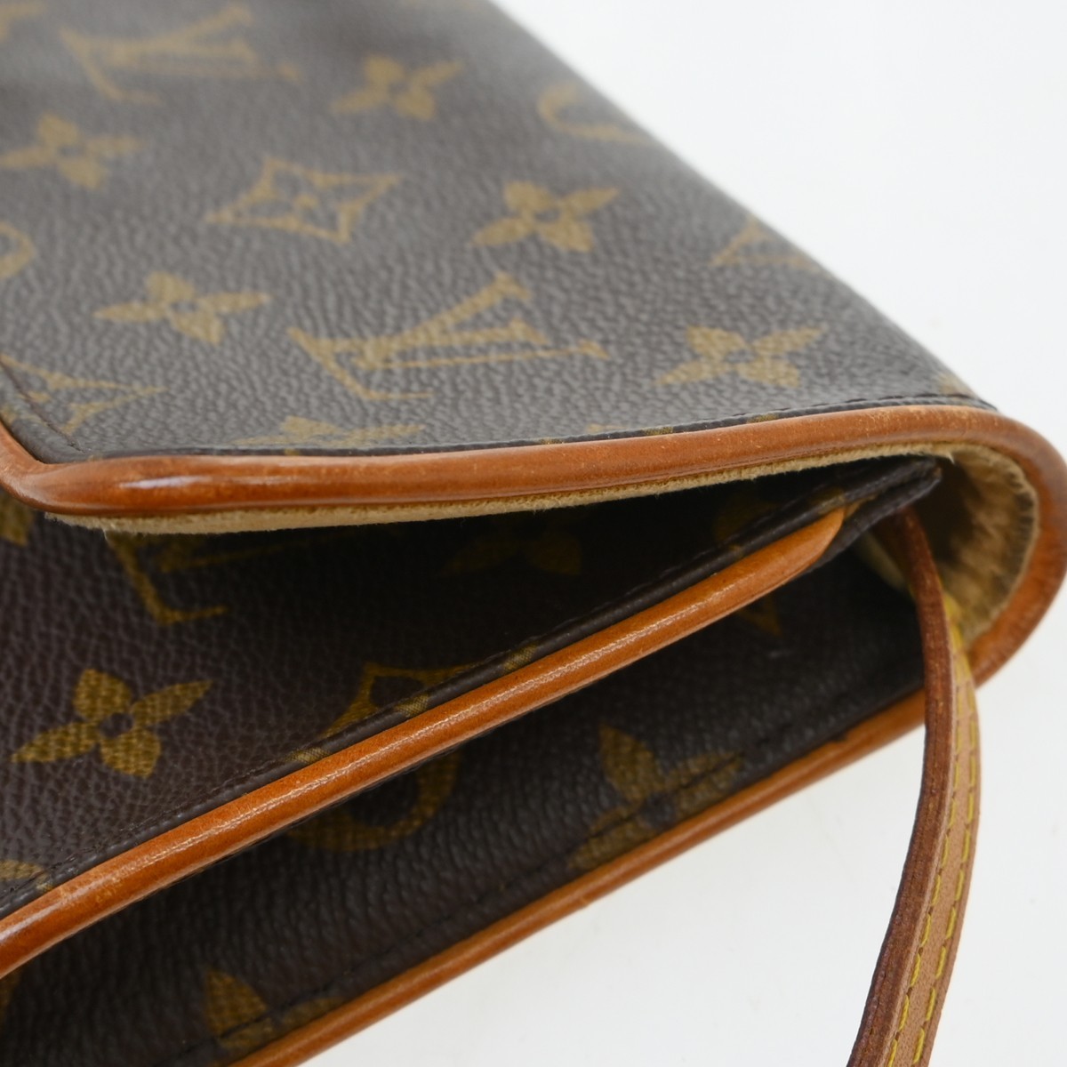 Best05 LOUIS VUITTON POCHETTE TWIN GM CROSSBODY BAG M51852 YQ08797
