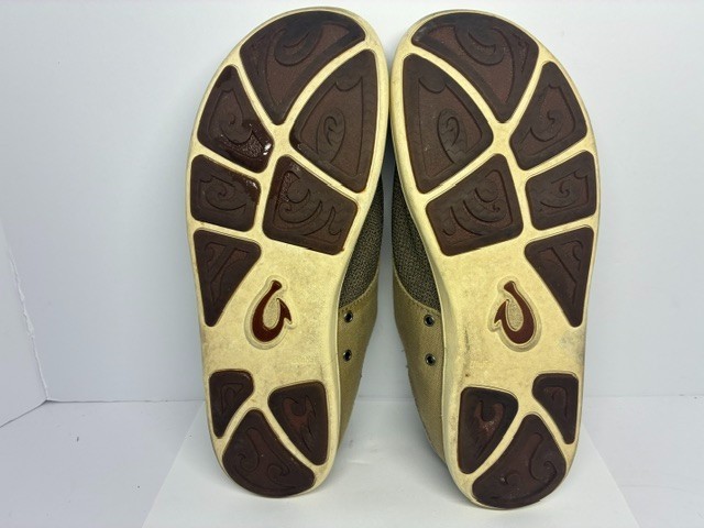 Olukai Nohea Moku Brown Tan Slip-On Shoes Round Toe Men’s U.S. Size 9