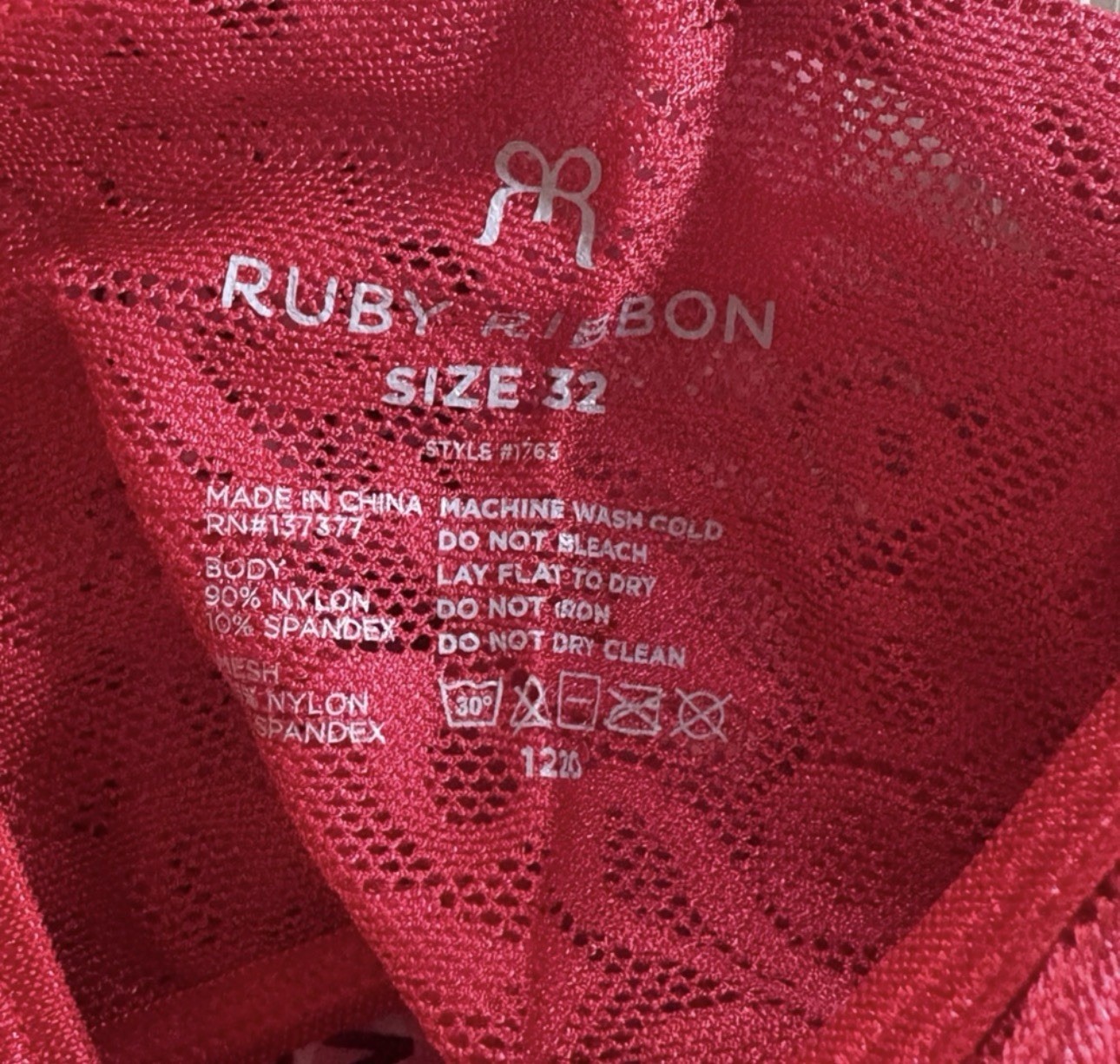 Ruby Ribbon Allure Demiette Cherry Red, Size 32