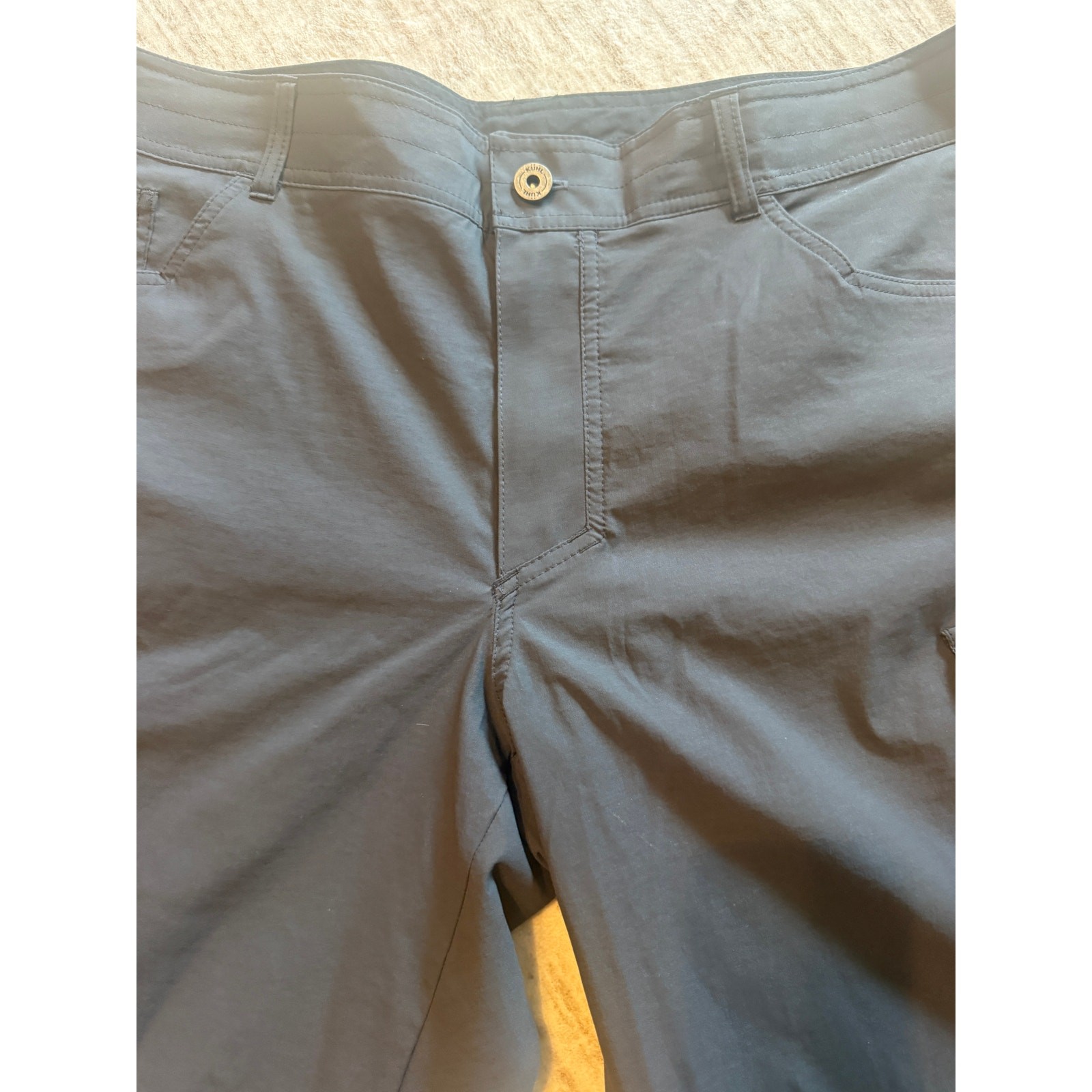 KÜHL Gray Renegade Cargo Hiking Shorts Men’s Size 38