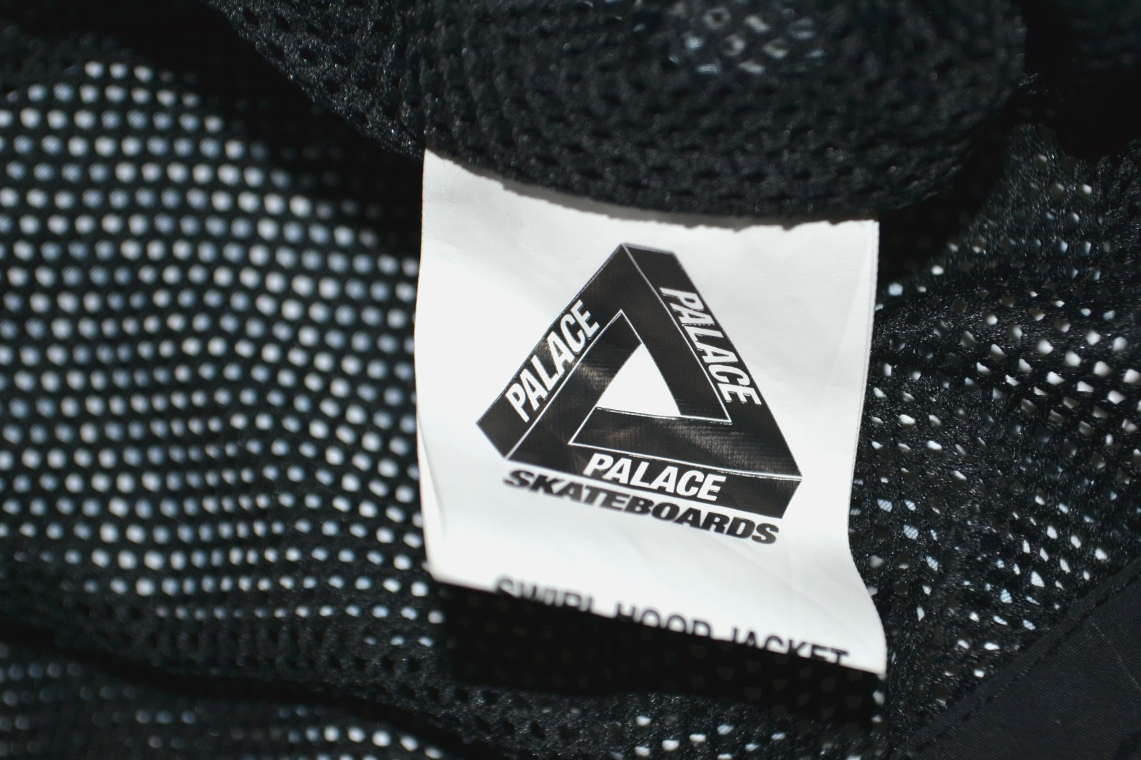 Rare! PALACE SKATEBOARDS Swirl Hood Jacket Men’s Large Nylon Windbreaker