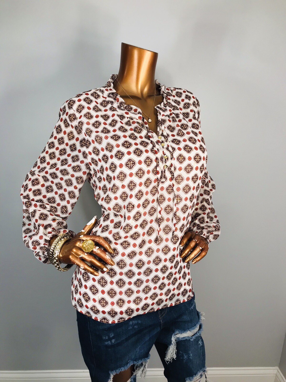 Talbots XL P Damask Print Shiny Low Cut Blouse 1/2 Button Up Lite Soft Easy Wear