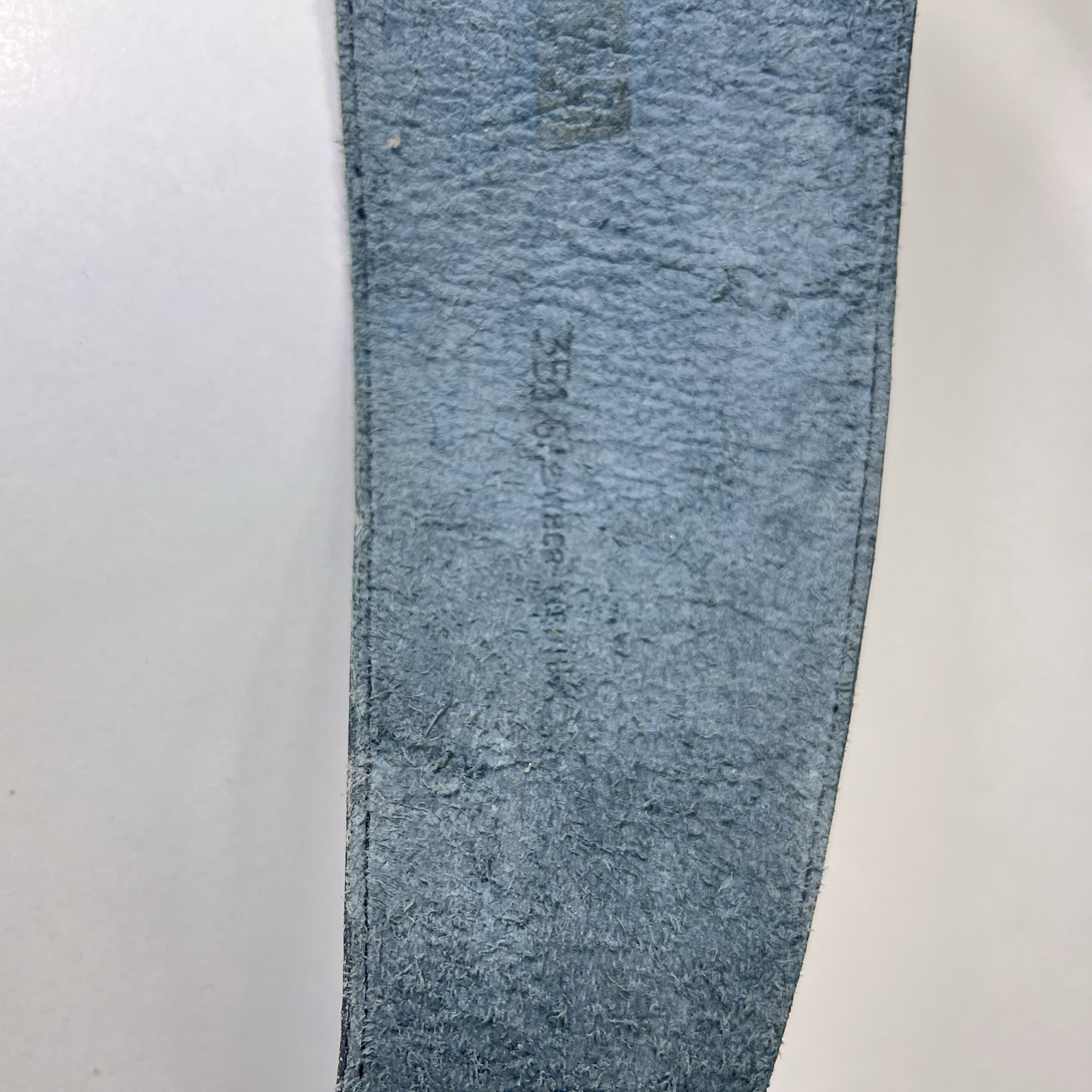 Vintage Wide Blue Leather Waist Belt – Women’s Size 26