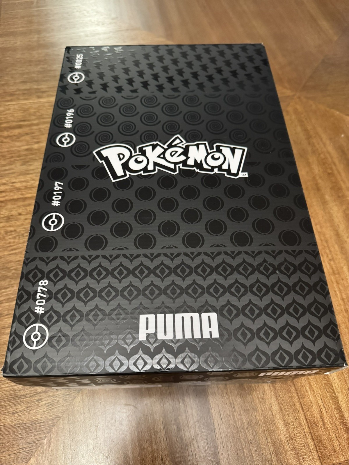 PUMA x Pokemon Fade Umbreon Size 14 NEW IN BOX. IN HAND