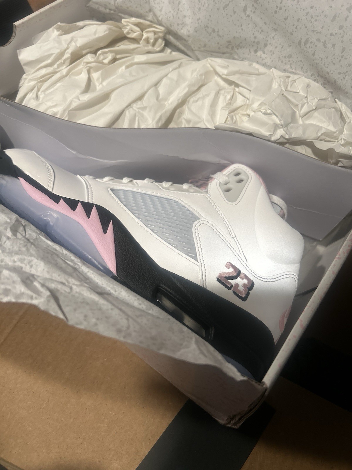 Jordan Air Jordan 5 Men’s White/Pink/Black Mid Top Leather Sneakers New w/ Box