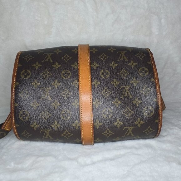 LOUIS VUITTON Marne Shoulder Bag