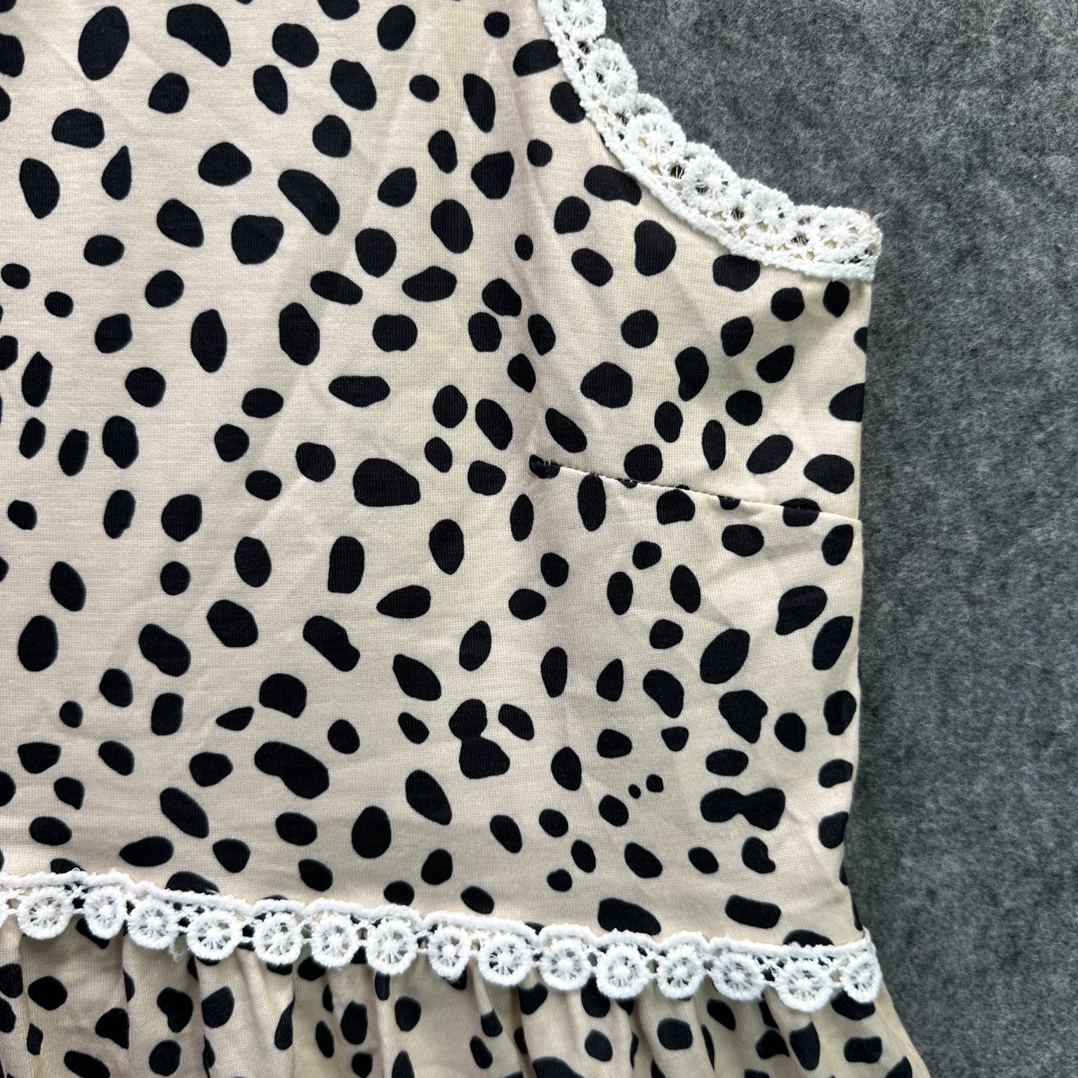 Women’s Beige Black Dalmatian Print Tank Top Small Polyester Spandex