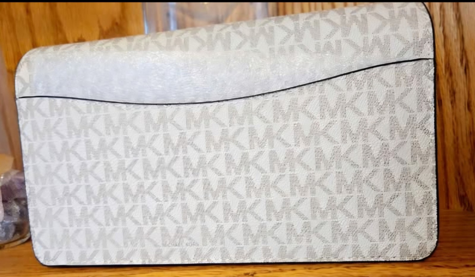 Michael Kors Jet Set Crossbody Bag, Medium – Vanilla