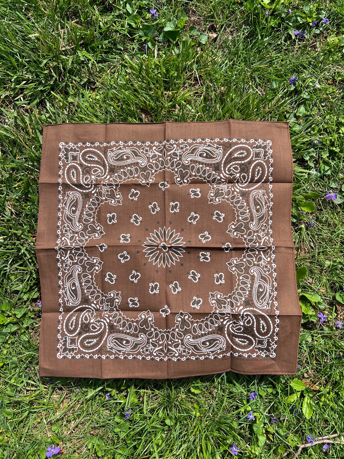 Cocoa Paisley Bandanna USA Made Approx 22×22 inch 100% Cotton Crafts and Fun