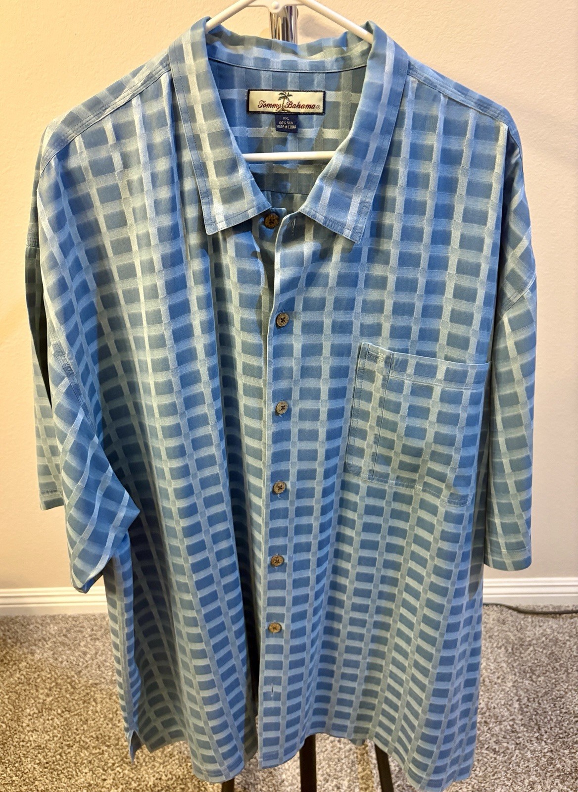 Tommy Bahama Mens XXL Blue/White Checkered Camp 100% Silk Shirt Button Down