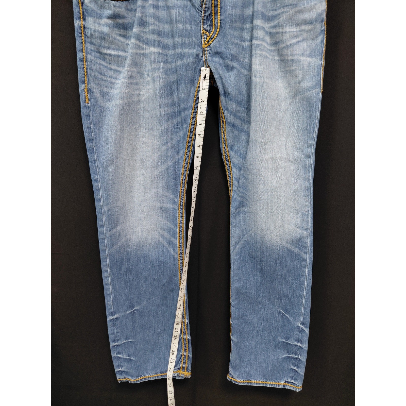 True Religion Blue Jeans Mid (10-12 in) Regular Denim Size 42