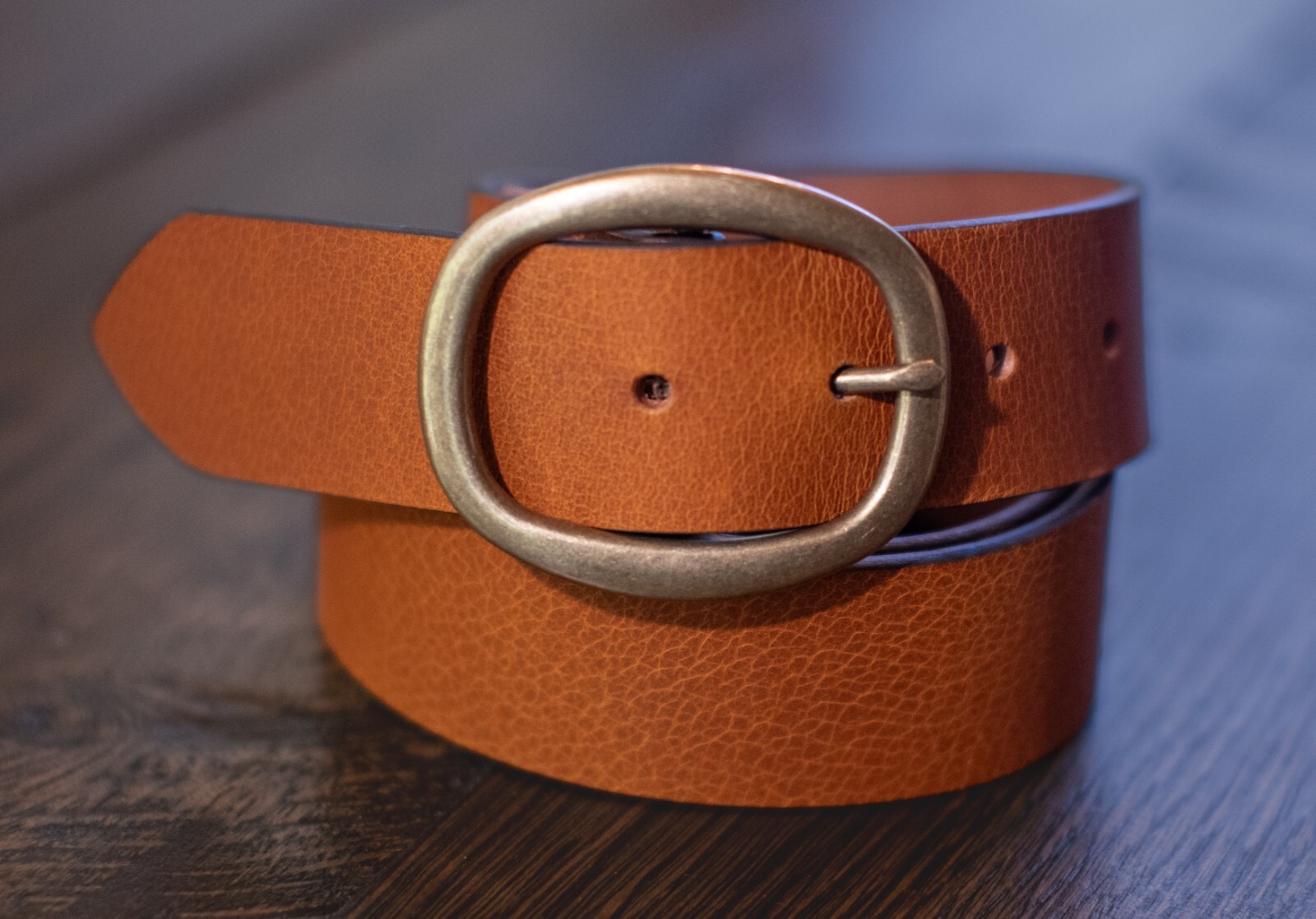 Full Grain Solid Cowhide Leather Belt w/Brass Center Bar Buckle – Brown
