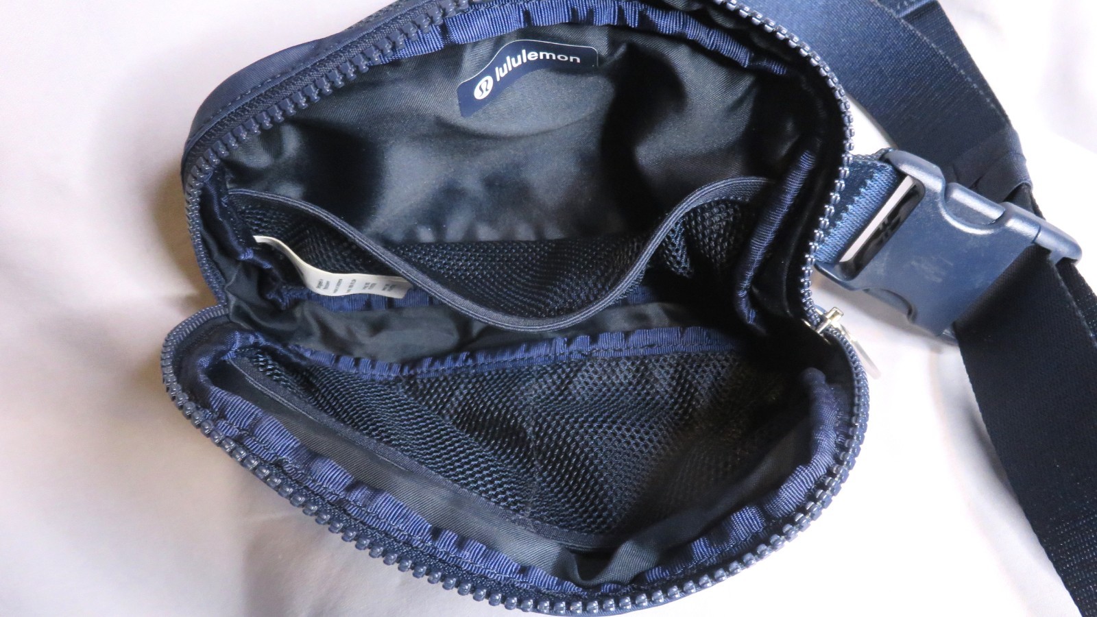 Lululemon Everywhere Belt Bag 1L Dark Blue with Silver Hardware