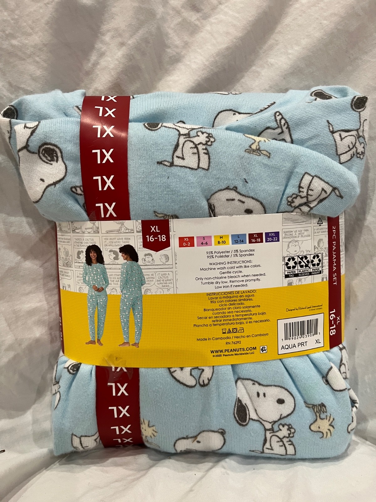 Snoopy Women’s 2-Piece Pullover and Jogger Pajama Set Many Size NEW