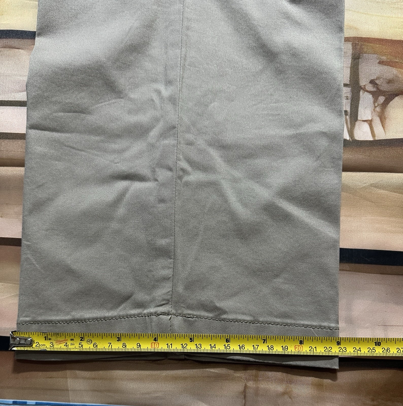 Dockers Classic Fit Pleated Chino Pants Men’s 36×32 Khaki NWT