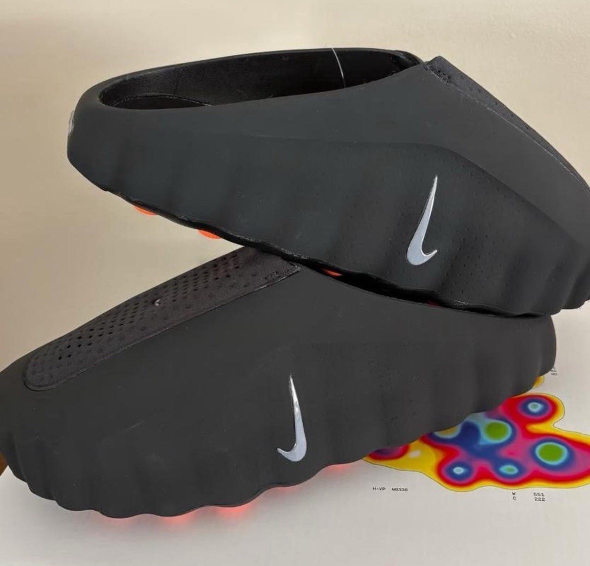 Nike Mind 001 Slide Unisex Athletic Slide Sneaker 4-13