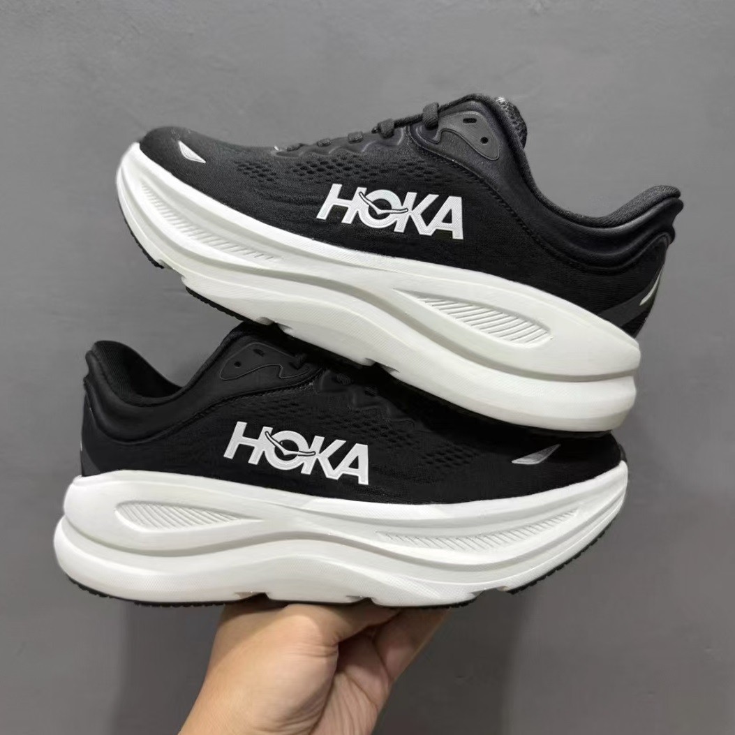 US Size 9.5 HOKA Bondi 9 Men’s Sneakers Running Shoes