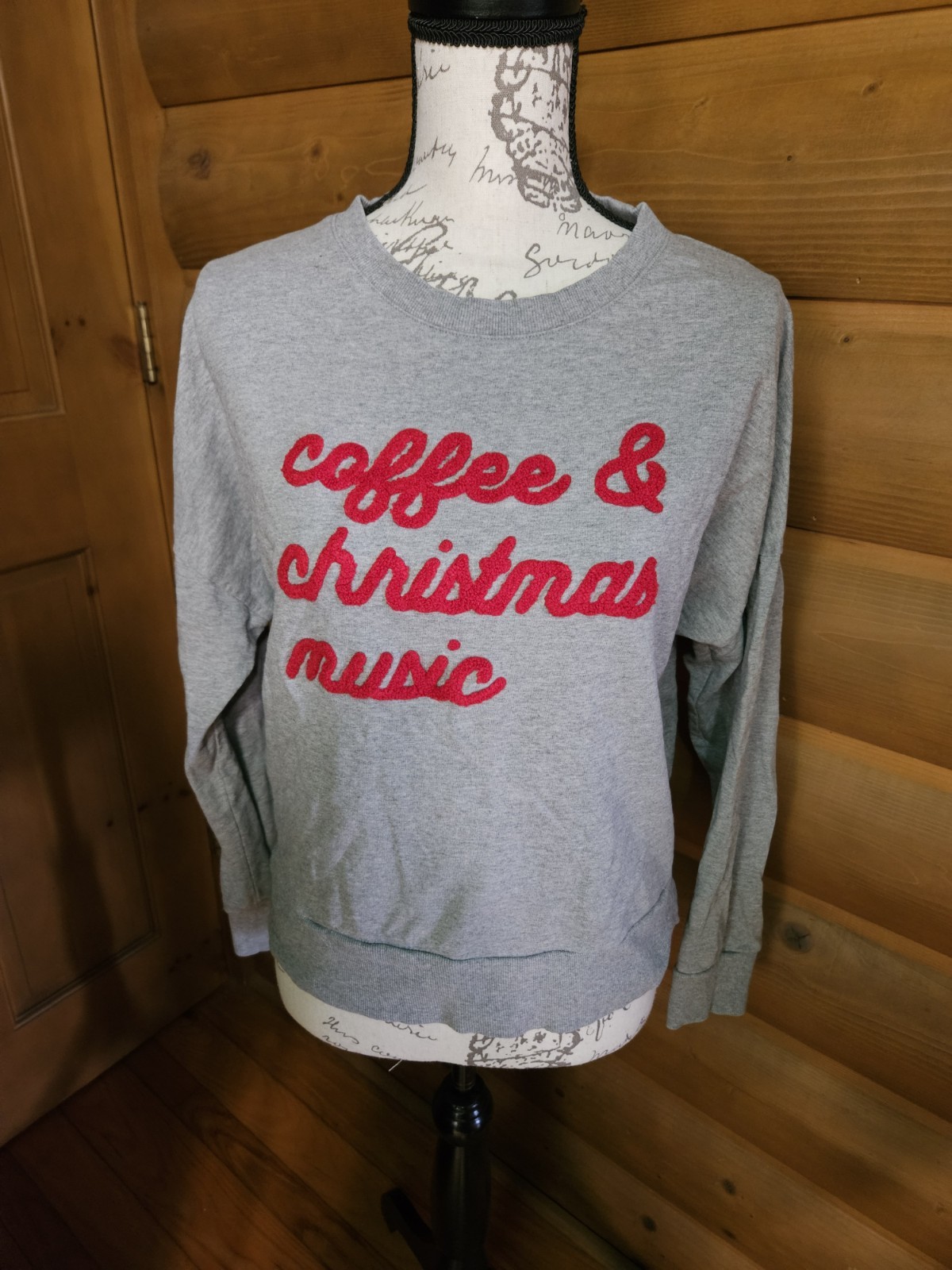 Naturals Christmas Sweather Long Sleeve Womens Size Small