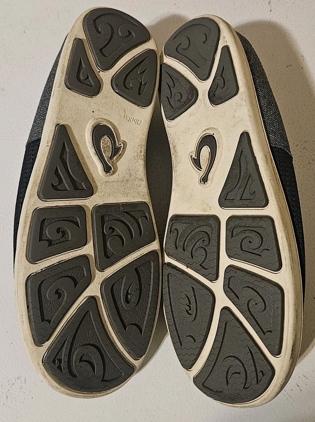 OluKai Men’s Nohea Moku Sneaker, Dark Shadow, 10283-6C6C US M 11.5