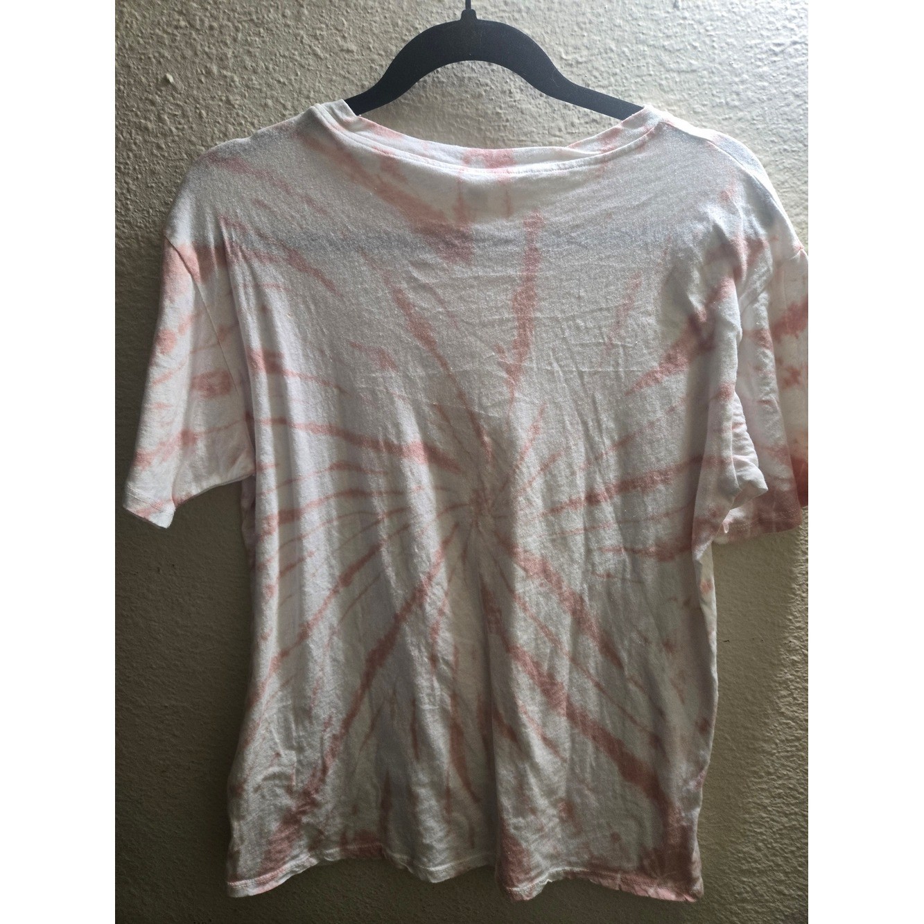 White and Pink Swirl Tie-Dye Short Sleeve Tee NWT.
