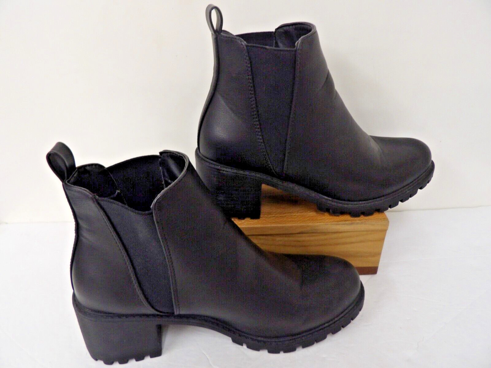 TINSTREE Women’s Western Ankle Boot Pointed Toe Chunky Mid Heel S 11 SH# TA 1