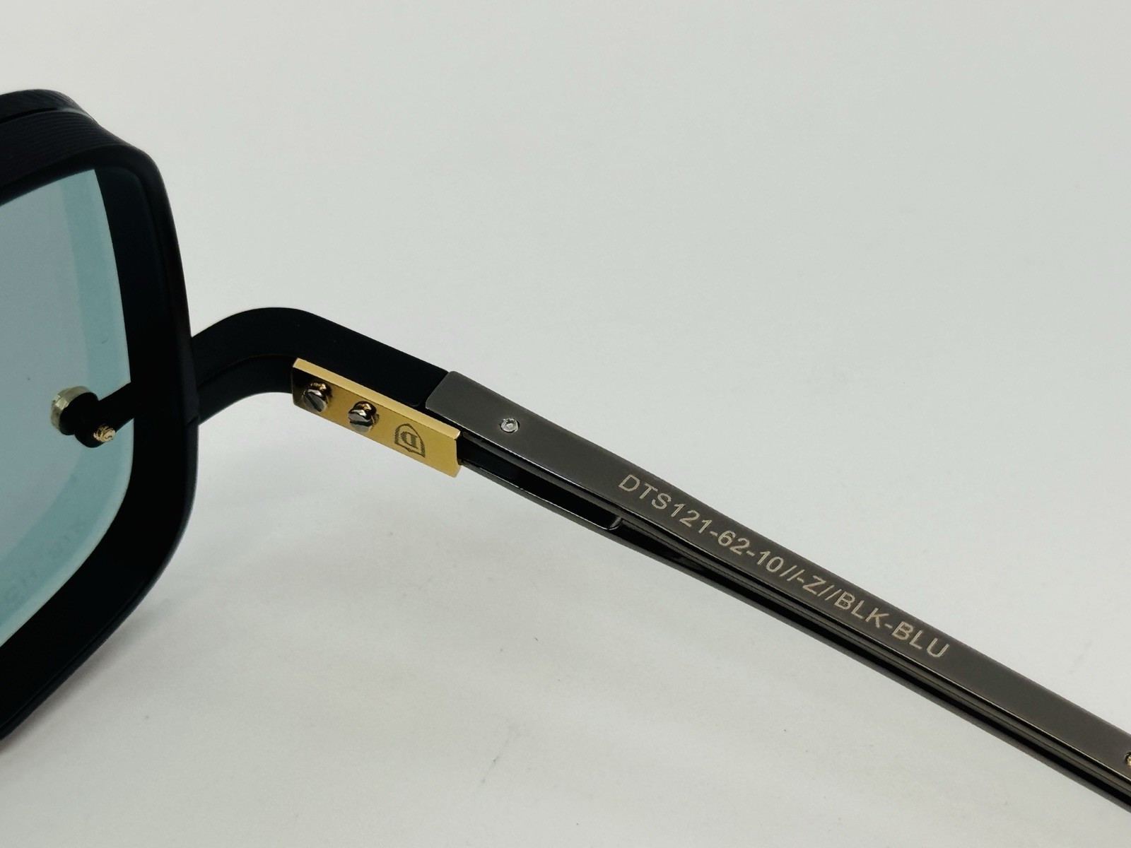Dita Mach Six DTS121-62 Titanium Black Metal Frame Green Blue Lens Sunglasses