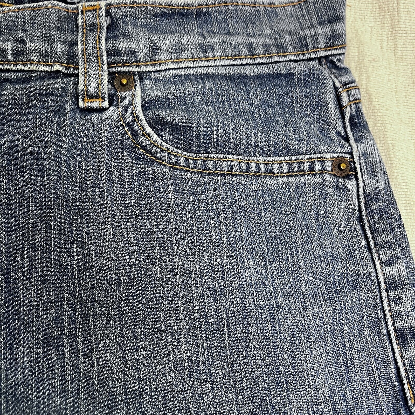 Eddie Bauer Natural Fit Jeans Women’s Size 12 Straight Leg Cotton Blend Denim