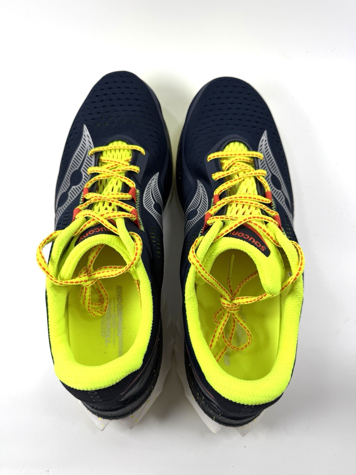 Saucony Endorphin Speed 4 Navy Pepper S20940-60 Men’s 11.5 D