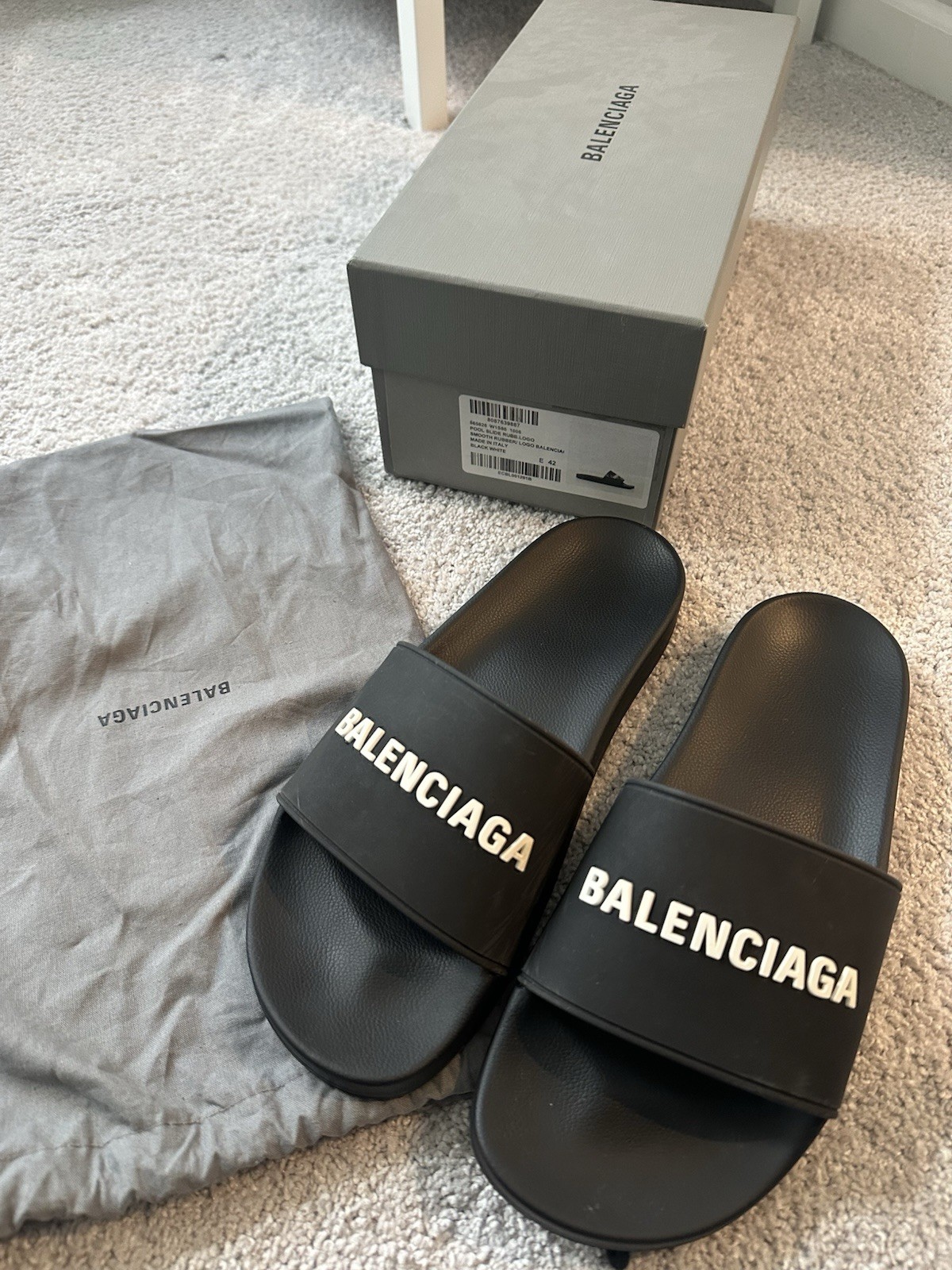 Balenciaga Pool Slide Sandals Logo Black/White Men’s EU 42 US 9 Slip-On