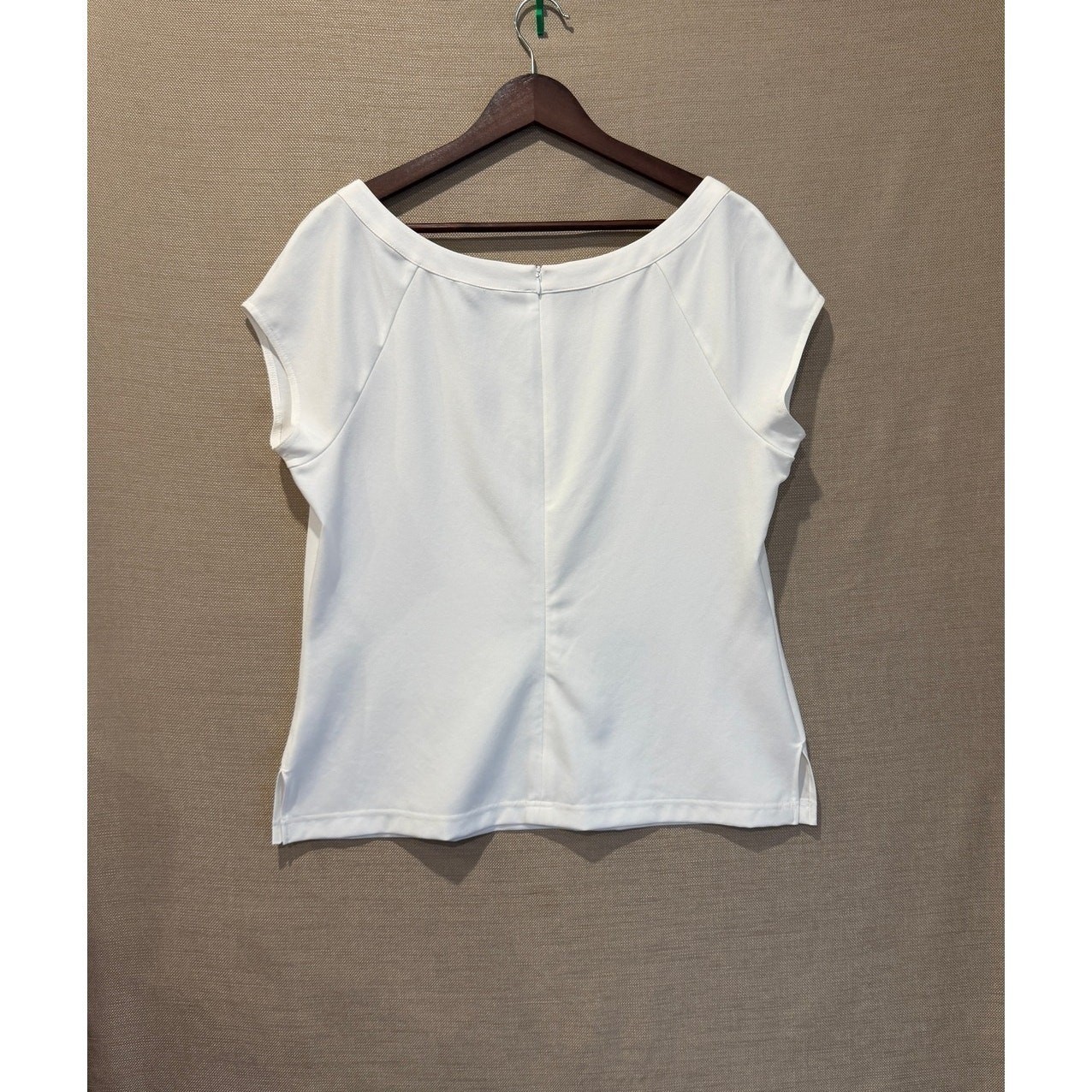 Doncaster Classic White Back-Zip Women’s 90’s Business Style Top | Size 14