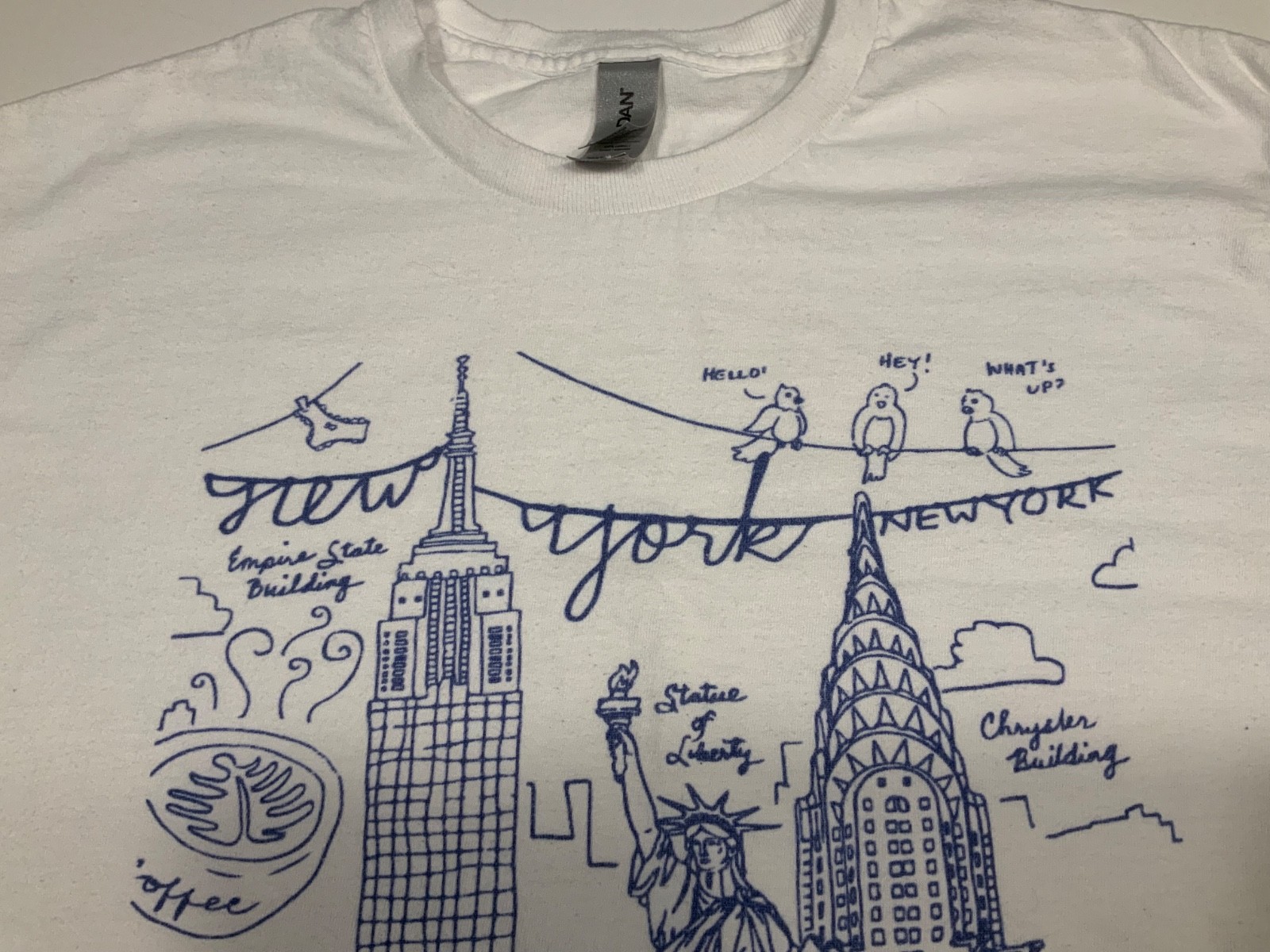 Rare New York Graphic White Tshirt Tee Blue Print Women’s Medium 100% Cotton