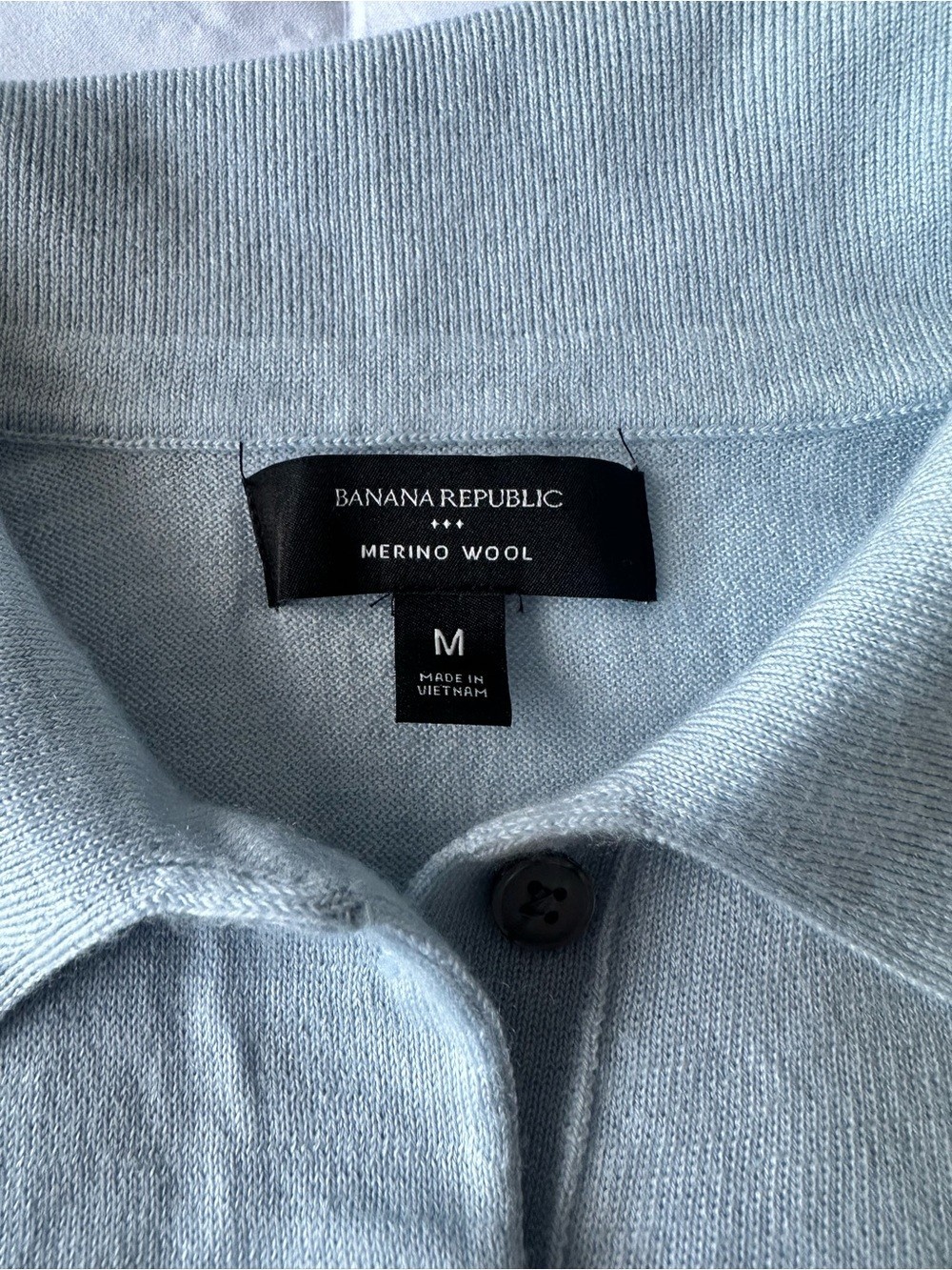 Women’s Banana Republic Light Blue Cap Sleeve Merino Wool Polo Size M Coastal