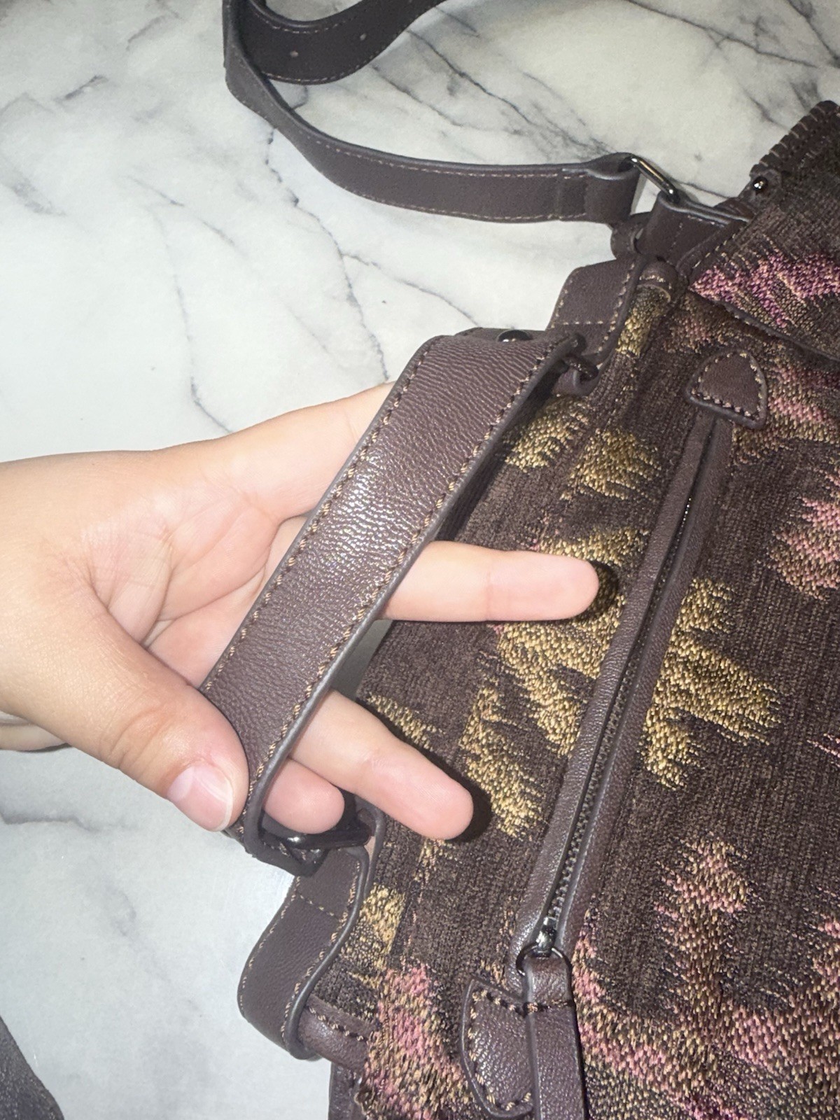 Isabella Fiore Brown Floral Shoulder Bag Zip/Magnetic, Pockets, Silver Hardware