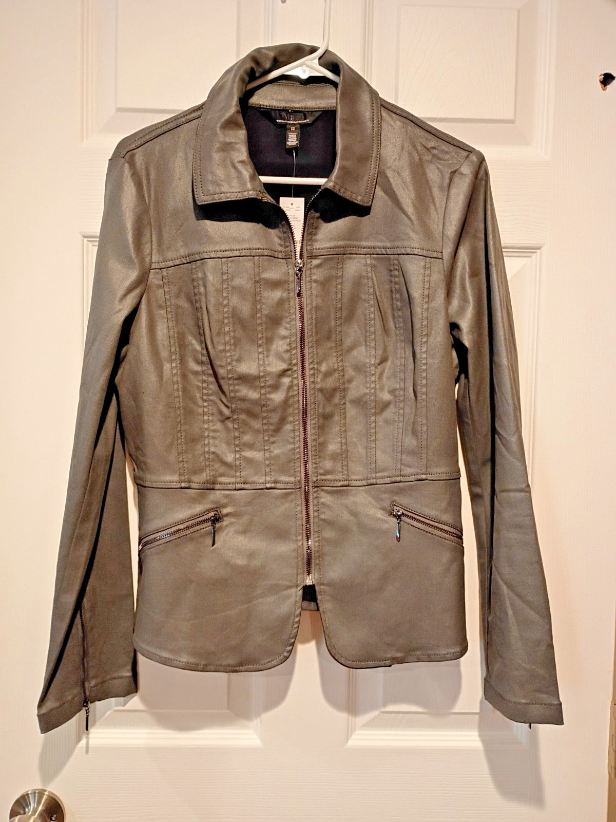 WHITE HOUSE BLACK MARKET WHBM women’s Zip up biker jacket GRAY Size 12 NEW NWT