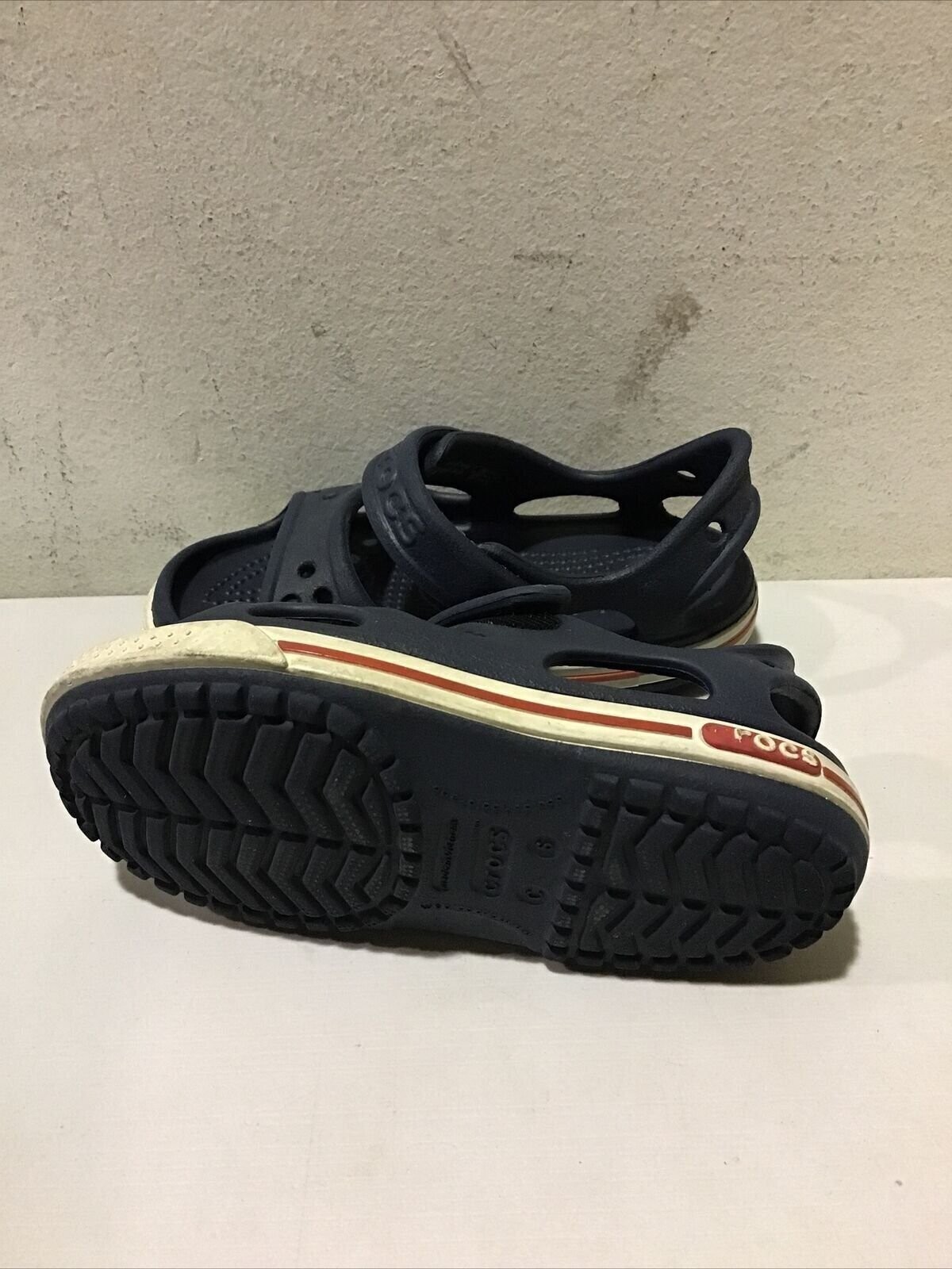 Crocs Unisex-Child Bayaband Sandals, Navy/Pepper, Size 6
