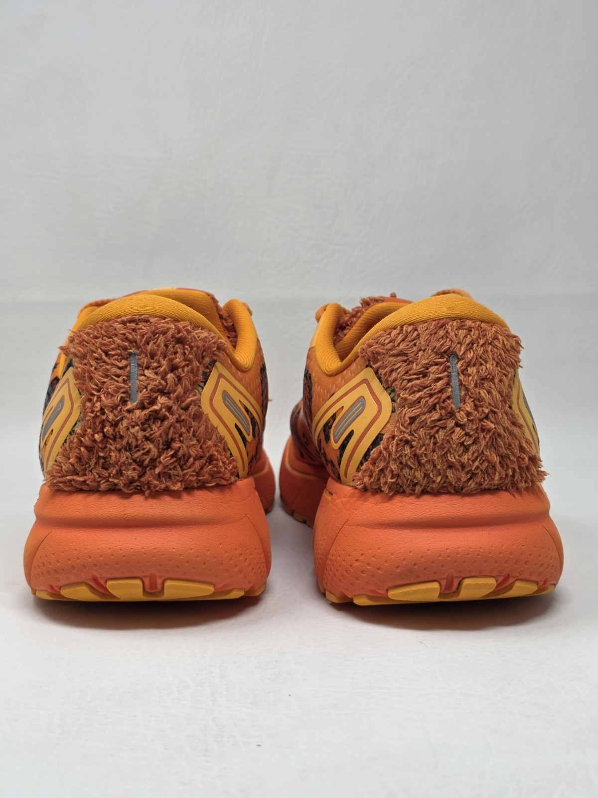 Brooks Ghost 14 Happy Trot Shoes Men’s Size 11.5 Orange Thanksgiving Pre-owned