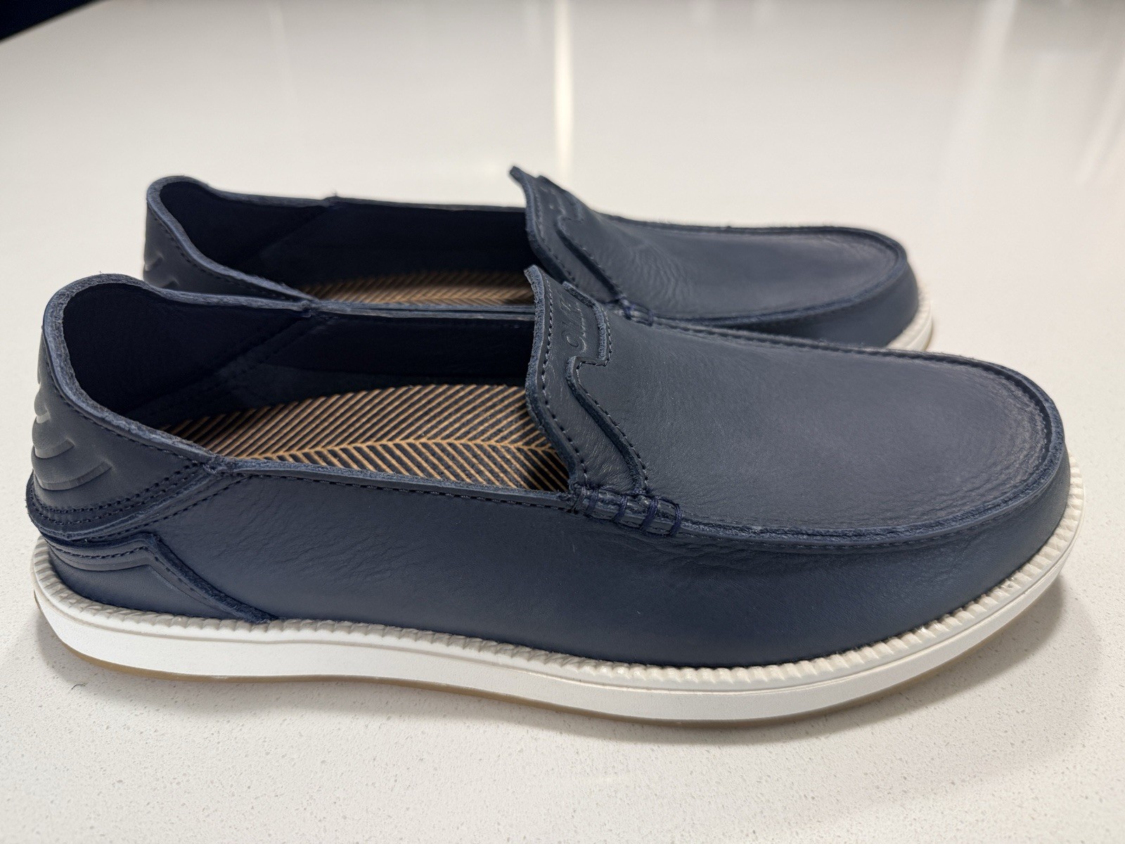 Olukai Men’s Kakaha Nia Leather Slip-On Shoes Mood Indigo Size 12 MSRP $140