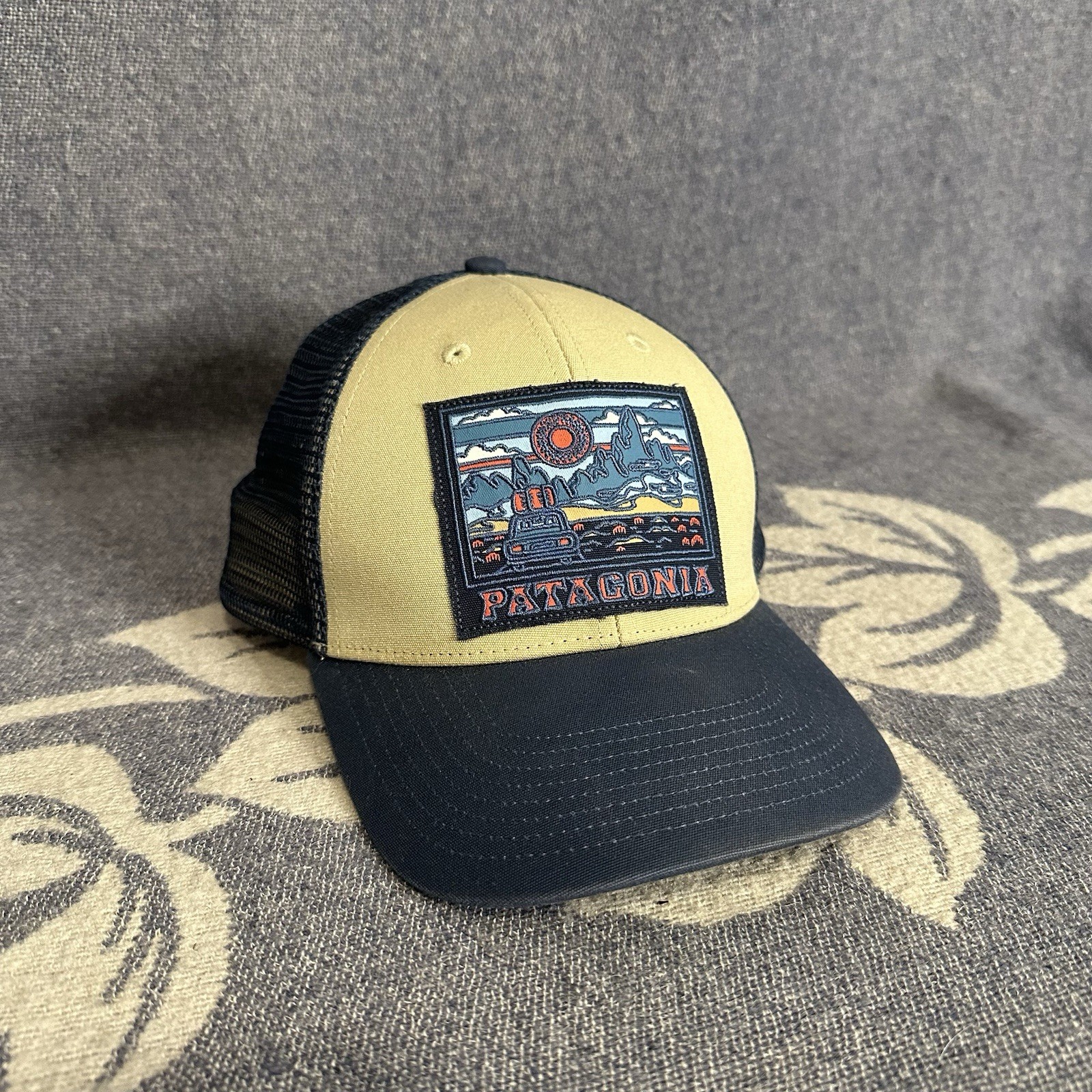 Patagonia Summit Road Lo Pro Mesh Breathable Trucker Hat Cap Blue Tan Adjustable